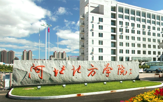 ?？滴飿I(yè)--校園物業(yè)服務市場外拓再創(chuàng)輝煌